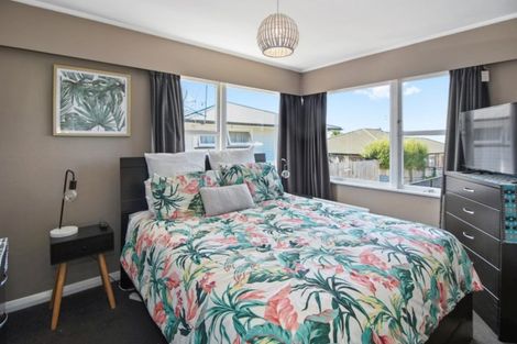 Photo of property in 180 Dinsdale Road, Dinsdale, Hamilton, 3204