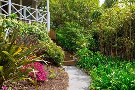 Photo of property in 32 Renwick Place, Nelson South, Nelson, 7010