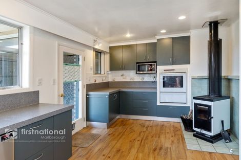 Photo of property in 210 Alabama Road, Redwoodtown, Blenheim, 7274