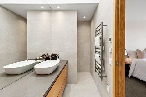 Photo of property in 58 Oak Lane, Wanaka, 9305