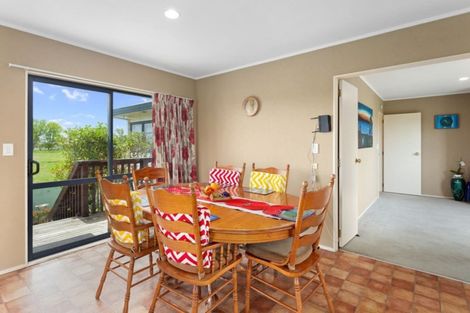 Photo of property in 74 Shaw Road, Coastlands, Whakatane, 3191