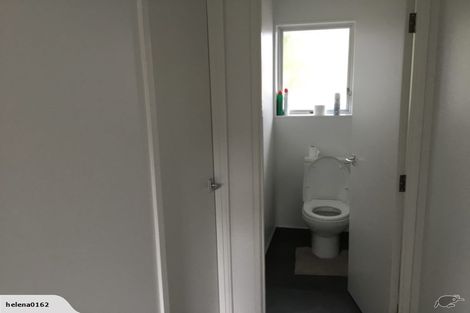 Photo of property in 1/36 Blacklock Avenue, Henderson, Auckland, 0612