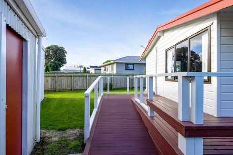 Photo of property in 1 Domett Street, Opunake, 4616