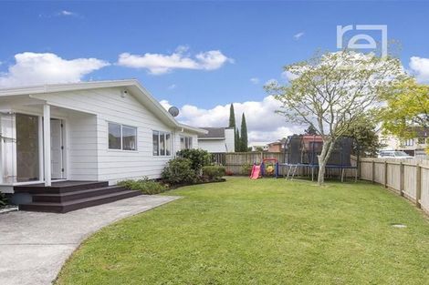 Photo of property in 60 De Quincey Terrace, Highland Park, Auckland, 2010
