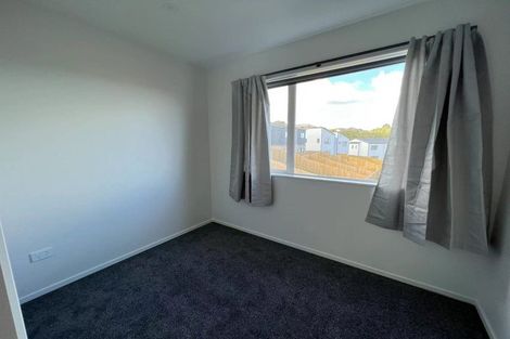 Photo of property in 4b Putiputi Way, Papakura, 2110