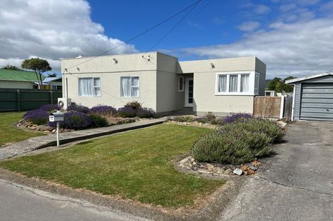 Photo of property in 33 High Street, Waimate, 7924