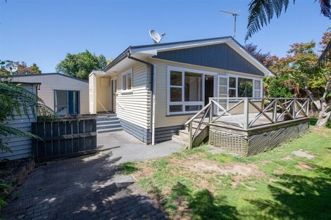 Photo of property in 37 Rutland Street, Utuhina, Rotorua, 3015