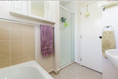 Photo of property in 65 Waitaha Road, Welcome Bay, Tauranga, 3112