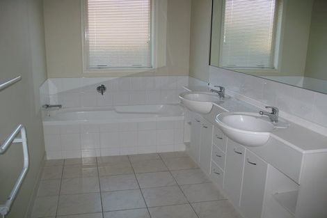 Photo of property in 21 Mahuri Street, Parklands, Christchurch, 8083