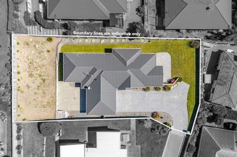 Photo of property in 101 Realm Drive, Paraparaumu, 5032