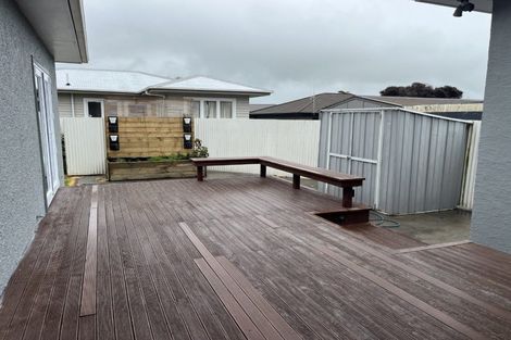 Photo of property in 30 Botanical Road, Takaro, Palmerston North, 4412