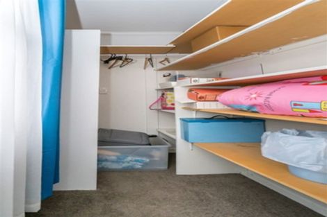 Photo of property in 121 Macandrew Road, South Dunedin, Dunedin, 9012