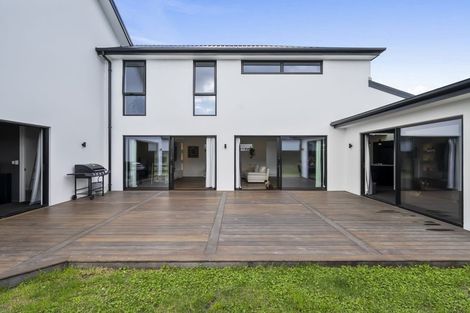 Photo of property in 6 Timara Crescent, Marshland, Christchurch, 8083