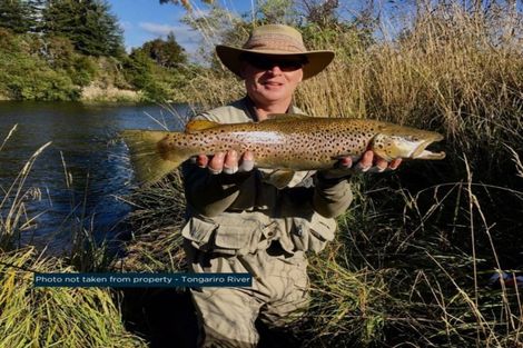 Photo of property in 12/83 Grace Road, Turangi, 3382