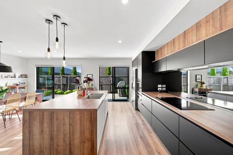 Photo of property in 61 Prestons Park Drive, Marshland, Christchurch, 8083