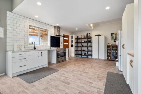 Photo of property in 66 Thomas Crescent, Western Heights, Rotorua, 3015