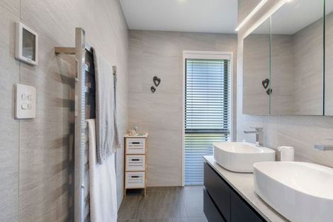 Photo of property in 53 Robert Hastie Drive, Mangawhai, 0573