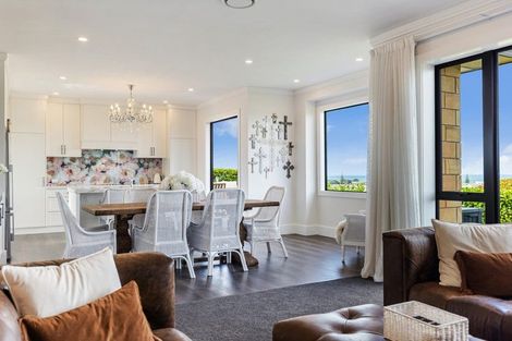 Photo of property in 53 The Ritz, Orewa, 0931