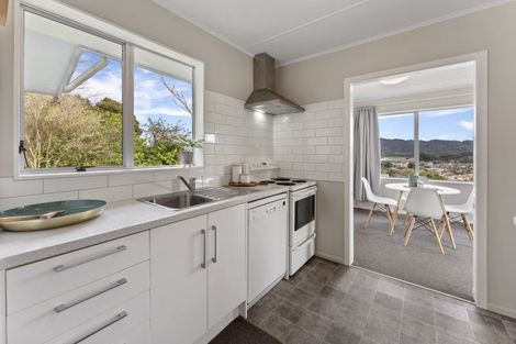 Photo of property in 16 Tyrone Grove, Wainuiomata, Lower Hutt, 5014
