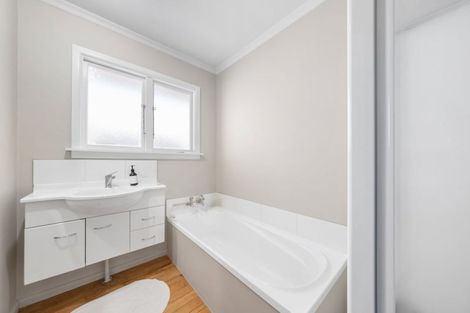 Photo of property in 24 Teesdale Street, Burnside, Christchurch, 8053