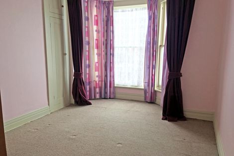 Photo of property in 42 Wharfe Street, South Hill, Oamaru, 9400