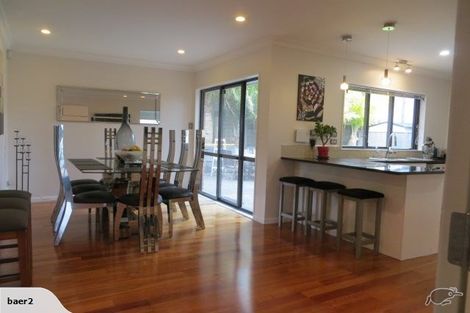 Photo of property in 96 Grovenor Drive, Orewa, 0931