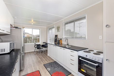 Photo of property in 179 Hakanoa Street, Huntly, 3700