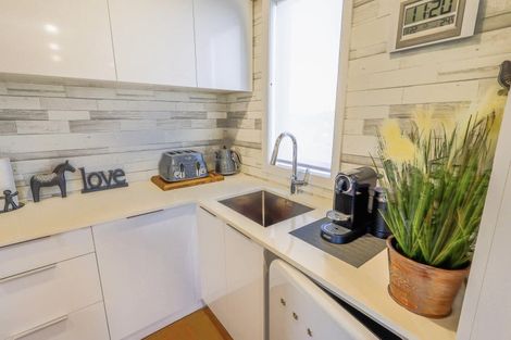 Photo of property in 57 Hawaiian Parade, Arkles Bay, Whangaparaoa, 0932