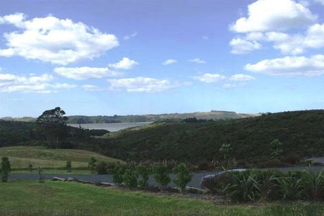 Photo of property in 142 Te Kowhai Point Road, Kerikeri, 0294