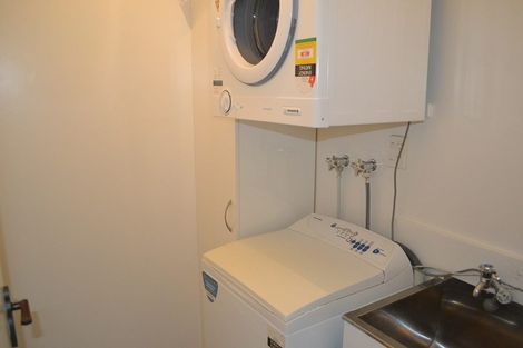 Photo of property in 2/8 Hatton Street, Karori, Wellington, 6012