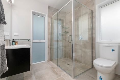 Photo of property in 8 Warlock Way, Papamoa, 3118