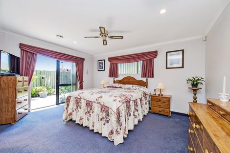 Photo of property in 60 Mauger Drive, Heathcote Valley, Christchurch, 8022