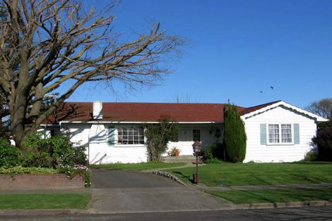 Photo of property in 6 Henare Street, West End, Palmerston North, 4412