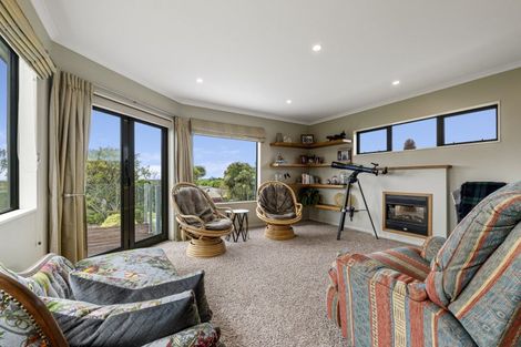Photo of property in 65 Mcgiven Drive, Ridgewood, New Plymouth, 4371