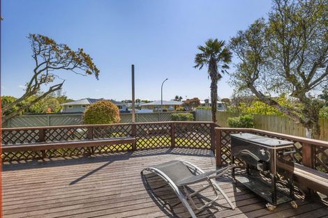 Photo of property in 18 Mccarthy Street, Hawera, 4610