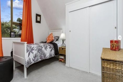 Photo of property in 1/20 Redwing Street, Browns Bay, Auckland, 0630