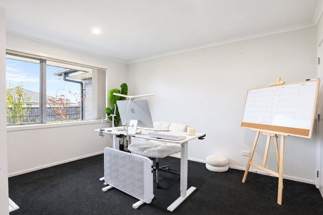 Photo of property in 11 Bostonkip Crescent, Fitzroy, Hamilton, 3206