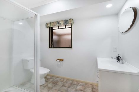 Photo of property in 30 Strachan Way, Highbury, Palmerston North, 4412