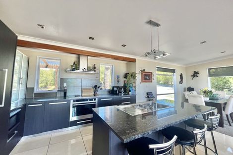 Photo of property in 8 Ocean View Road, Cable Bay, 0420