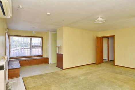 Photo of property in 1/17 Frensham Crescent, Woolston, Christchurch, 8062