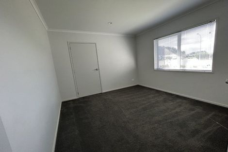 Photo of property in 71 Links Drive, Waiwhakaiho, New Plymouth, 4312