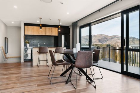 Photo of property in 22 Monaco Drive, Cromwell, 9384