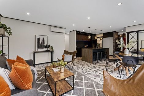 Photo of property in 112 Kawiu Road, Levin, 5510