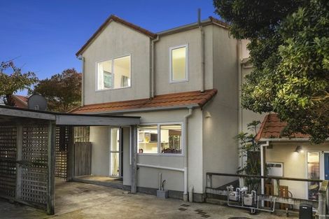 Photo of property in 22a Hall Street, Newtown, Wellington, 6021