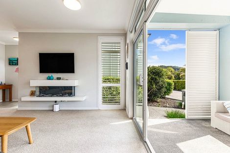 Photo of property in 4 Plantation Terrace, Orewa, 0931