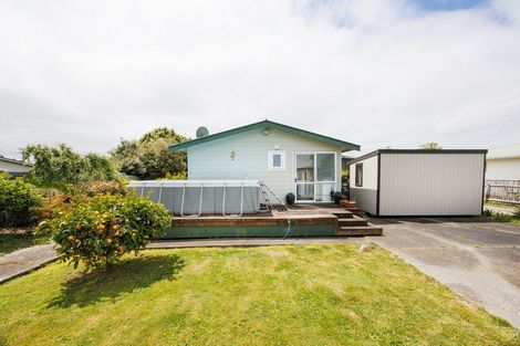 Photo of property in 2 Dalrymple Place, Marton, 4710