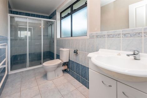 Photo of property in 96 Redcastle Drive, East Tamaki, Auckland, 2013