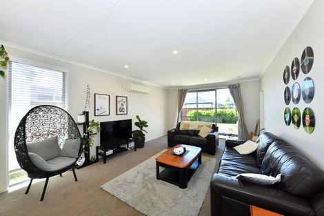 Photo of property in 26 George West Square West, Wigram, Christchurch, 8025