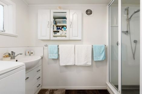 Photo of property in 4 Hillary Street, Waihi Beach, 3611