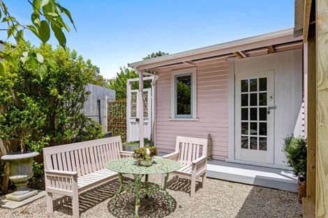 Photo of property in 33a Rambler Crescent, Beach Haven, Auckland, 0626